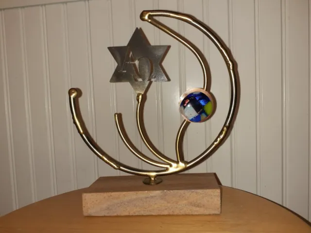 Gary Rosenthal Collection Judaica Sculpture Magen David 8.3" tall x 7.1" x 2.2"