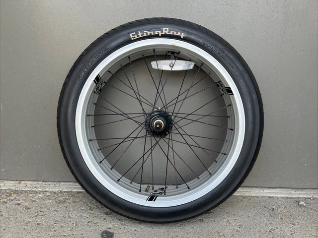 Schwinn chopper rear wheel hotsell