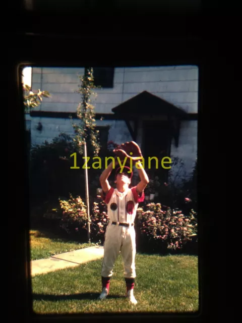 3R02 VINTAGE Photo 35mm Slide JUNIOR HIGH BASEBALL PLAYER IN YARD FLY BALLS