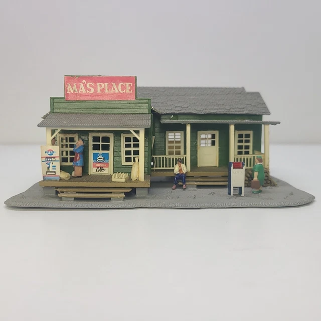 HO COUNTRY RESTAURANT Building TYCO Ma's Place Model Railroad Scenery