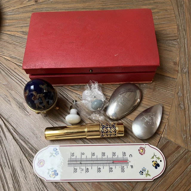 Lot d'anciens bijoux / fond de tiroir, colliers, bracelet, vintage