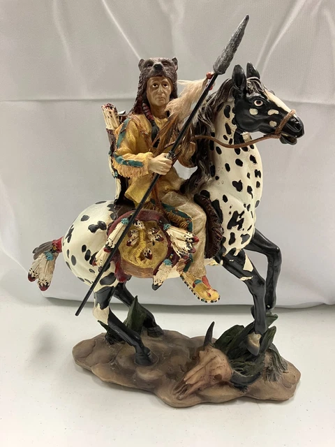 Beautiful vintage Native American Warrior on Spotted Horse 13 inches tall￼