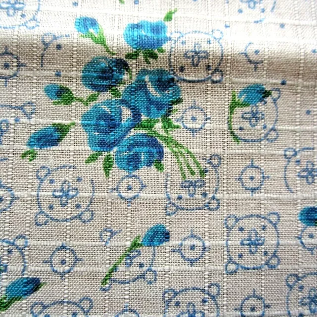 55cm x 88cm Textured Fancy Weave Blue Floral Vintage Cotton Sewing Fabric 1960s
