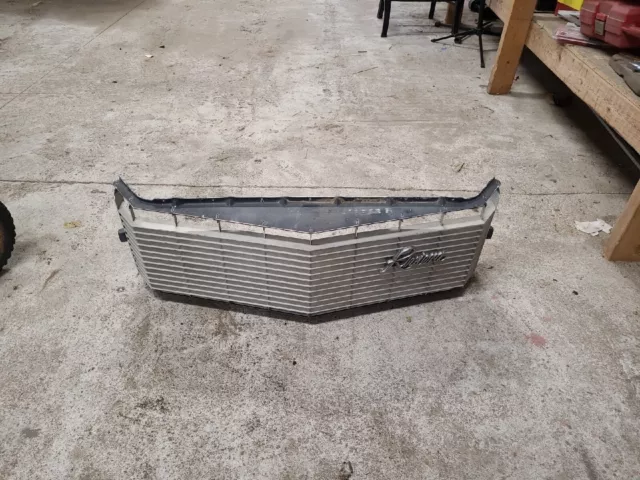 1976 Buick Riviera Grill w/ Emblem OEM Used Original