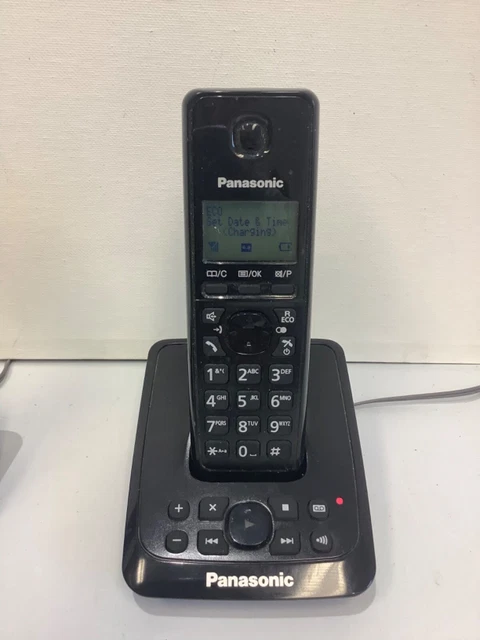 Panasonic KT-TG2721E Cordless Phone x 2 And Answering Machine
