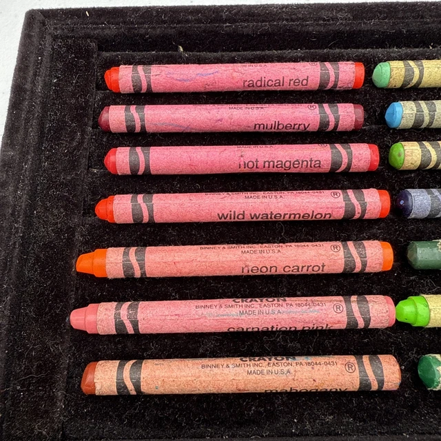 14 RANDOM VINTAGE Retires Renamed Or Just Old Crayola Crayons As Seen ...