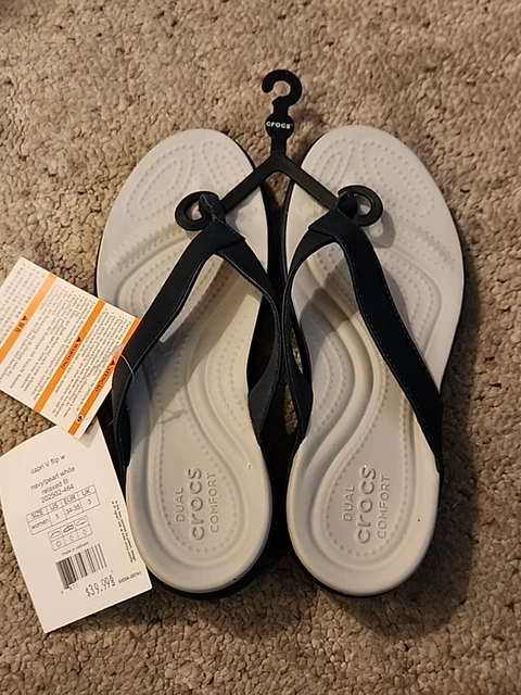 Crocs Capri V Flip Flop, Thong , Slip On Sandals Women's Size 5 