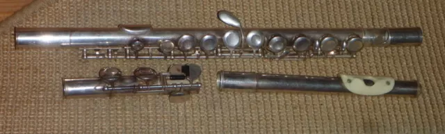 Querflöte Gustav Reinhold Uebel Erlbach  GDR Flöte Flute versilbert ,im Koffer 2