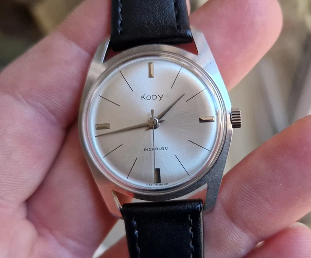 ANCIENNE MONTRE CITIZEN Quartz Seven EUR 7,50 - FR