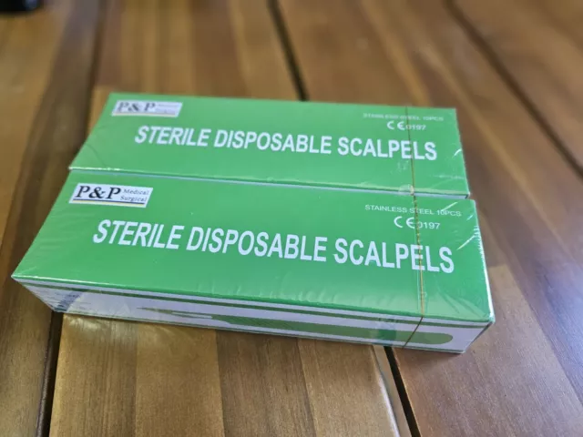 Disposable Scalpels Sterile Size 10 Plastic Handle & Metric Line Box of 20