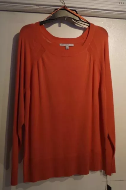 Adrienne Vittadini ￼🌹 NWT L $90 Coral Vented Ribbed Scoopneck & Hemline Sweater