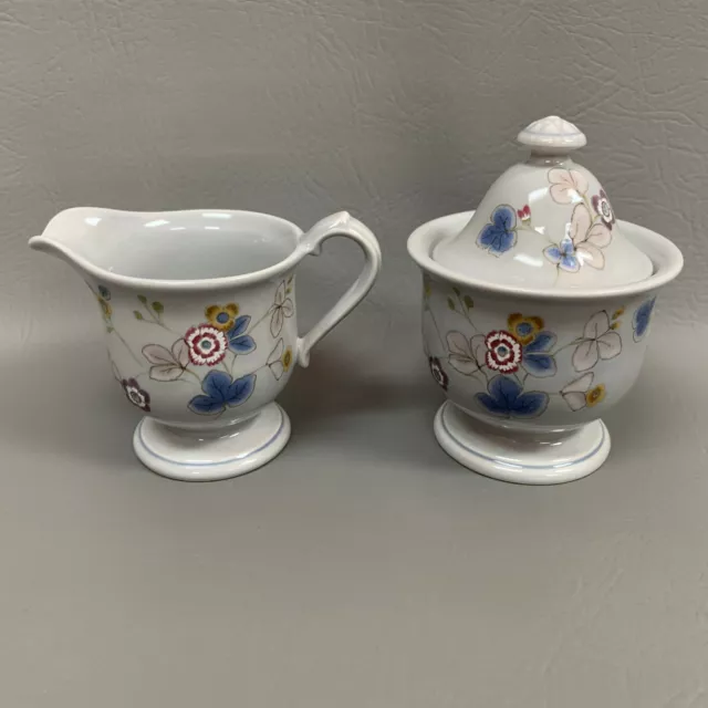 Mikasa Provincial Castle Hill Creamer and Sugar Bowl Set CV725 Floral Japan