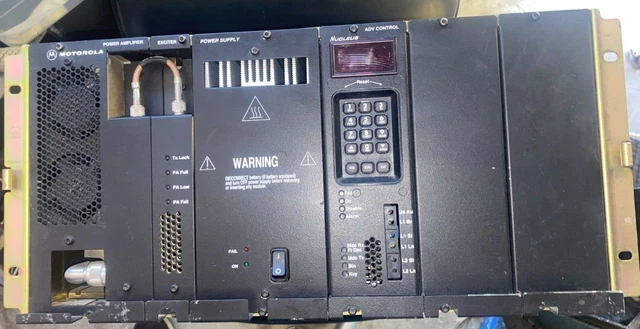 Motorola T5481B Nucleus Quantar Paging Radio System with Users Manual Advanced