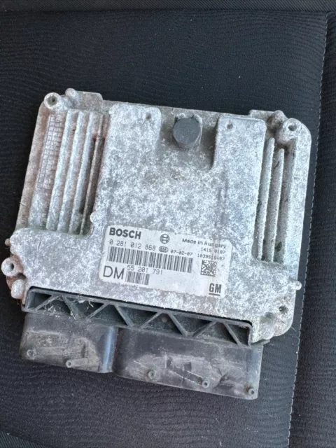 B52 Ecu Vectra 1.9 55201791 55 201 791 0281012868 0 281 012 868