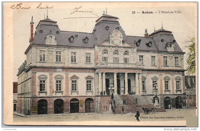 71 AUTUN --- l'hotel de ville..--