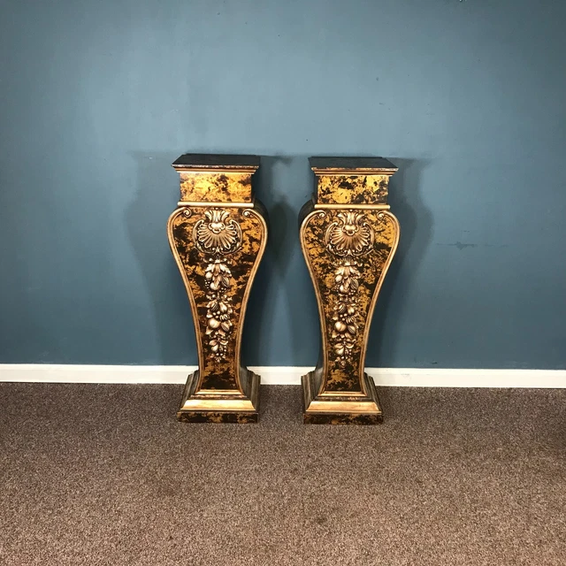 Pair of French Neoclassical Style Faux Paint Decorated Pedestal Stands