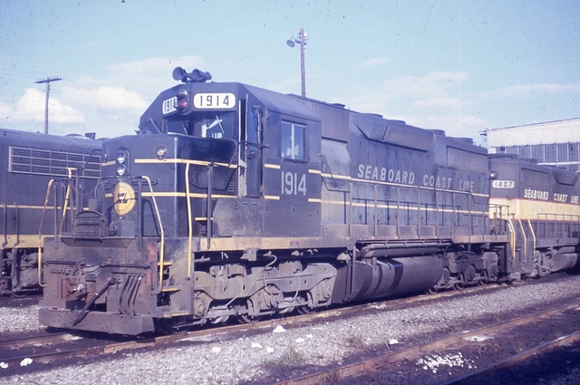 ORIGINAL 1968 RAILROAD SLIDE SCL SEABOARD COAST LINE 1914 EMD SD35 ACL Atlantic