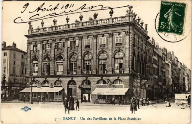 CPA NANCY - One of the Pavillons de la Place Stanislas (484013)