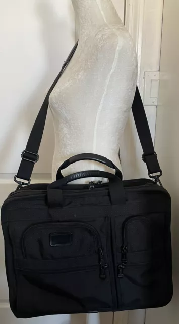 TUMI Alpha Black Nylon Ballistic Messenger Laptop Briefcase Bag 3 Compartments