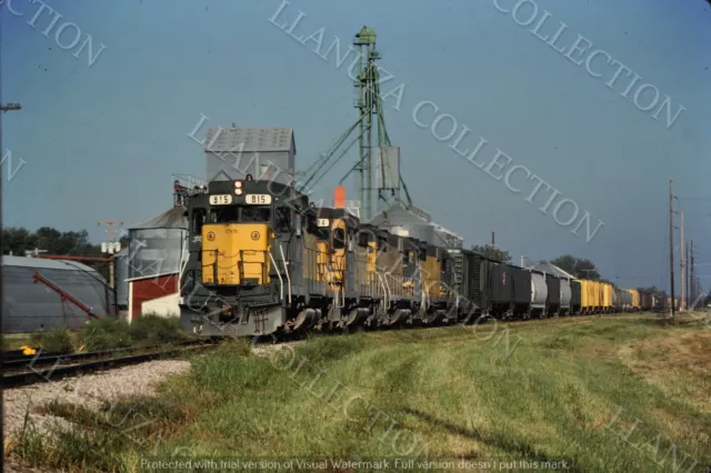 Original Slide CNW GP30 at Oakdale NE Sept 1988