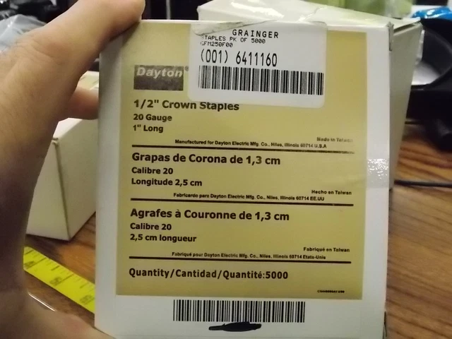 New Box of 5000 Dayton 4XL69 1/2" Crown Staples 20ga 1" Long  D6