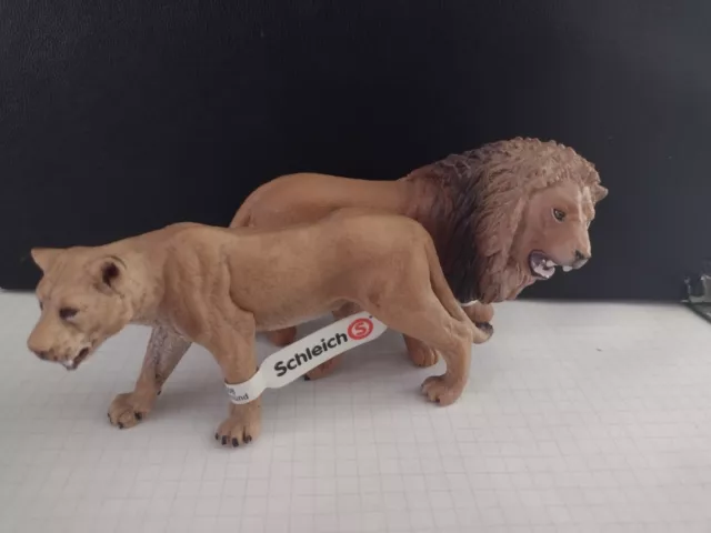 Schleich Löwen Paar neu mit Fähnchen