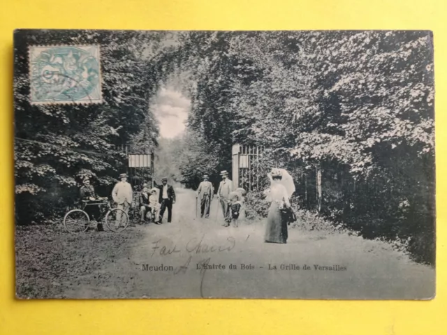 cpa MEUDON (Hauts de Seine) Entrée du BOIS La GRILLE de VERSAILLES