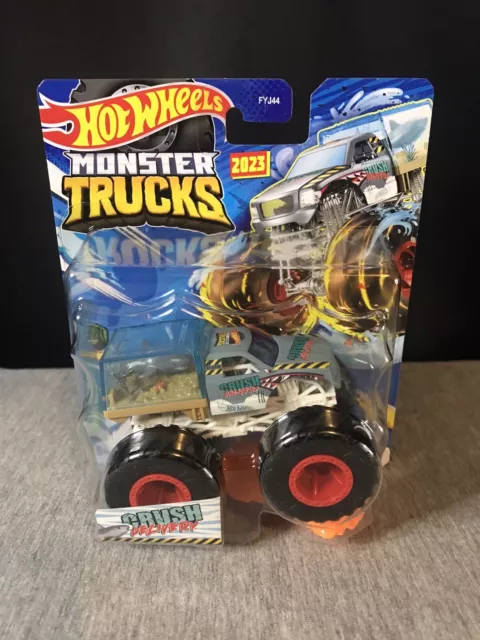 Hot Wheels Monster Trucks Oversized CAGE RATTLER Released 2023