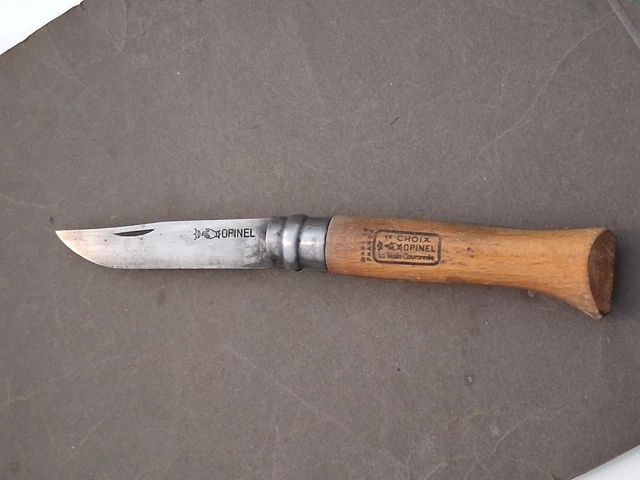 Lot De 2 Opinel Anciens - N°7 Et N°8 - Main Couronnée - À Nettoyer