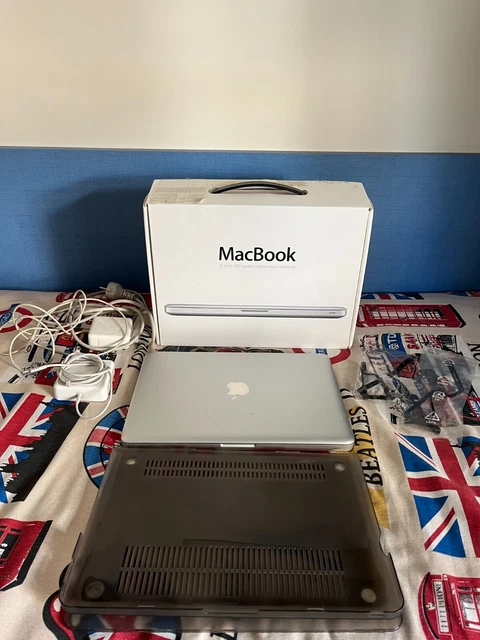 Apple MacBook Pro 13,3" Mid 2009 (120GB SSD, Intel Core 2 Duo 2,26GHz, 8 GB RAM)
