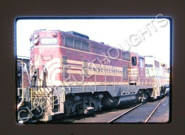 Original '69 Kodachrome Slide MEC Maine Central 577 GP7 Bangor, ME      26B33