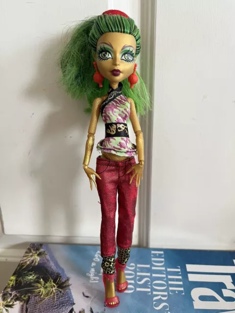 MONSTER HIGH doll || JINAFIRE LONG || Authentic