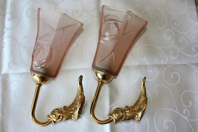 2 Appliques Dauphins Antiques En Bronze Doré Avec Tulipes En Pâte De Verre Rose