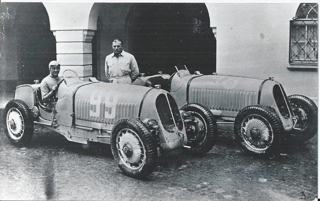 ACHILLE VARZI POSES WITH BUGATTI c.1930s B/W PHOTOGRAPH