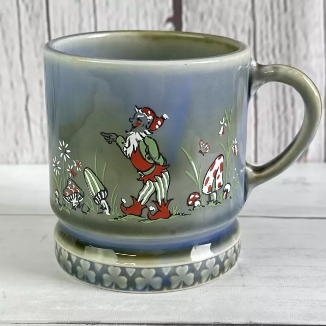 Vtg Wade Irish Porcelain Coffee Tea Mug Small W/ Elf Fairy Mushroom Shamrock