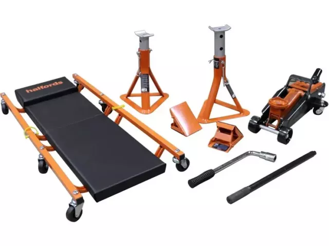 Halfords gym equipment deals