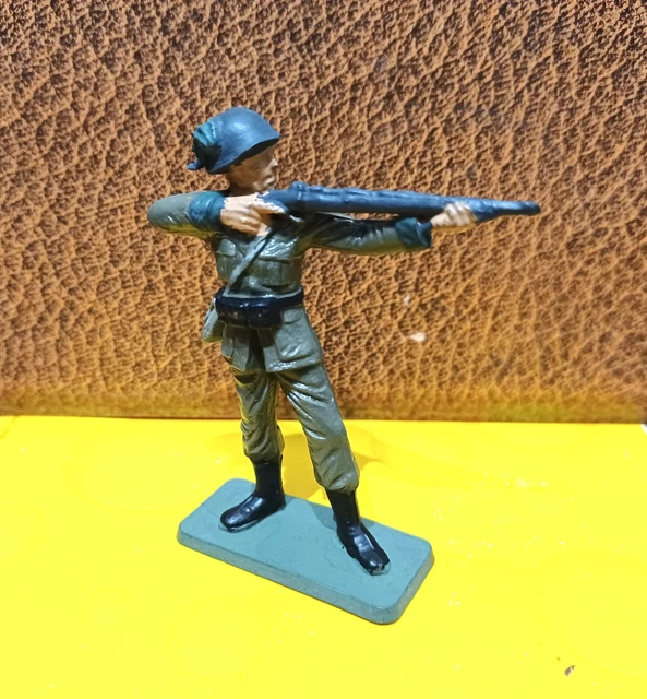 Soldat Bersaglier WW2 starlux 1/32 ème