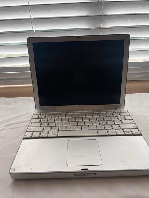Apple PowerBook A1104 12.1" Laptop - M9690LL/A (January, 2005)