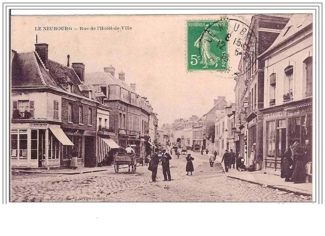 27.Le Neubourg.rue De L Hotel De Ville.