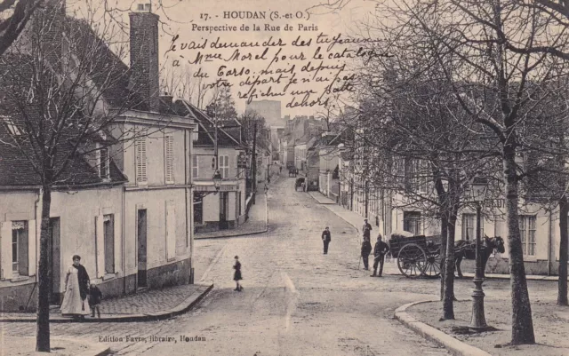 Carte postale ancienne postcard HOUDAN YVELINES rue de PARIS écrite