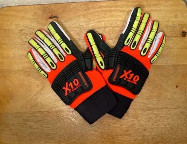 Majestic Knucklehead Driller X10 Medium Glove, 21262HO, Impact Protection