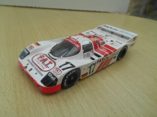PORSCHE 962 N°67 DAYTONA 1989 STARTER 1:43 de reference