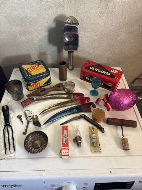Lot De Brocante Vintage : Lunettes De Soleil Et De Vue + Étuis - Style Rétro