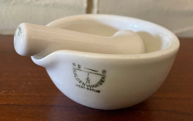 Vintage APOTHECARY MORTAR & PESTLE - Haldenwanger - West Berlin  Porcelain - EUC
