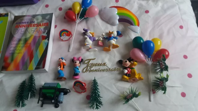 Gros lot anniversaire enfant déco gâteau disney BULLYLAND ballons sculptés LIVRE 2