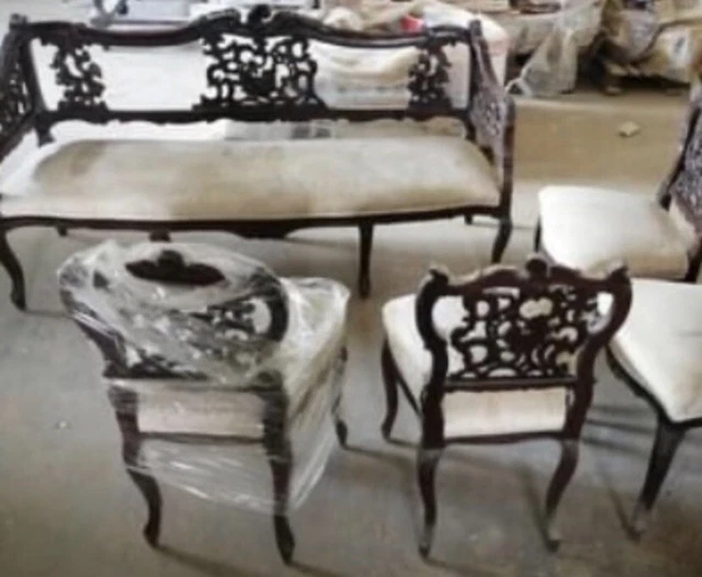 ANTICO SALOTTO D'EPOCA DEL 1700 1800 ORIGINALE, ricamo di legno, no stile !!
