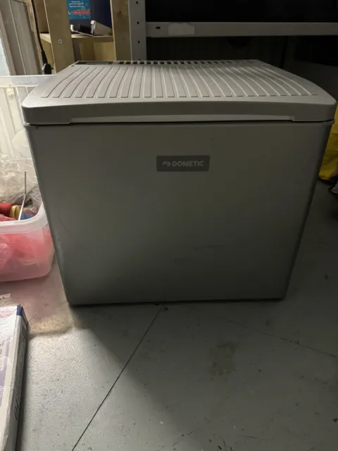 dometic fridge 12v Camping fridge RC1200EGP