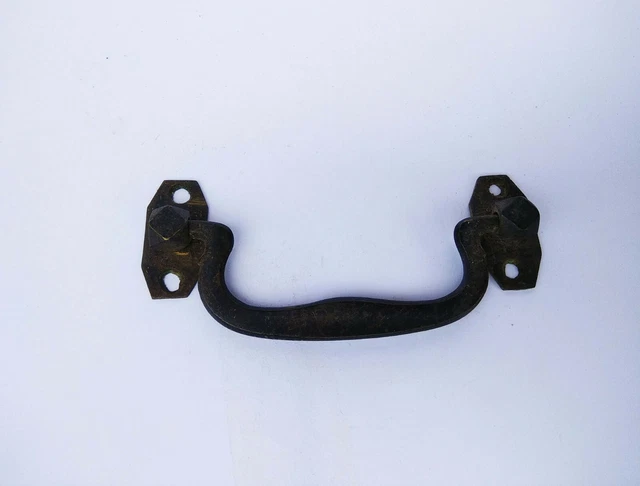 Antique Door / Box Handle Pulls Vintage Collectible Estate Home Decor D-3