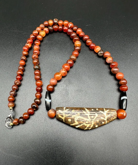 Wonderful Antique Pumtek Beads necklace with agate Very Beautiful From Burma