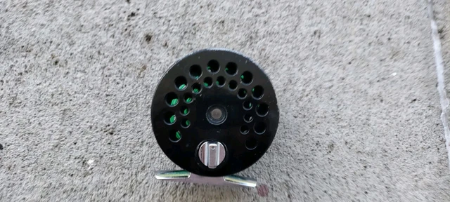 argus flight 3 fly reel ARGUS FLIGHT III HS560 Fly Fishing Reel, Black, 3